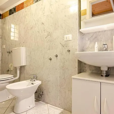 Apartment Fossalta Mezzanine, Few Steps From Piazza Maggiore *