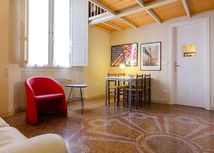 アパート Fossalta Mezzanine, Few Steps From Piazza Maggiore ボローニャ